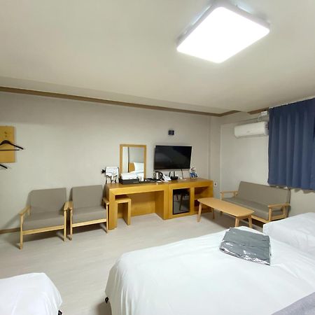Suanbo Hot Spring Healing Hotel Chungju Buitenkant foto
